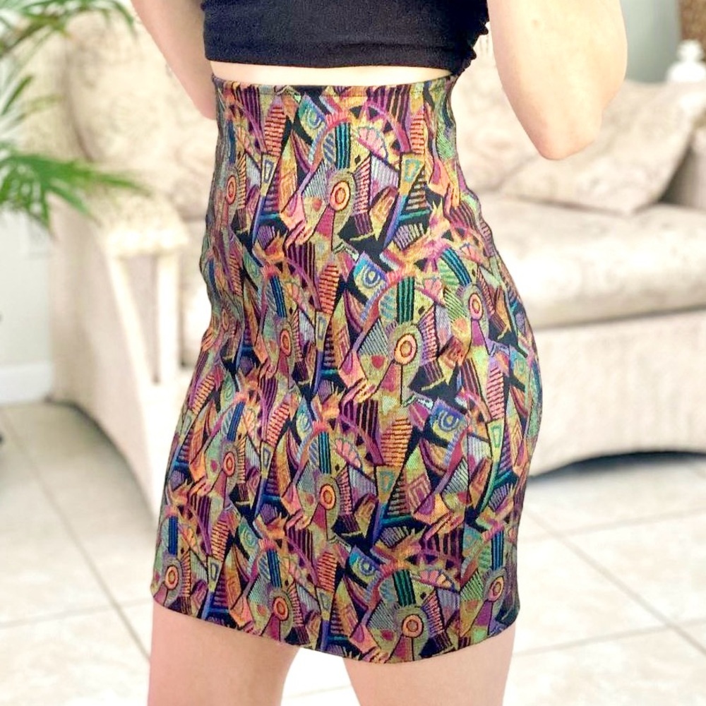 VINTAGE 80’a Abstract embroidered Skirt